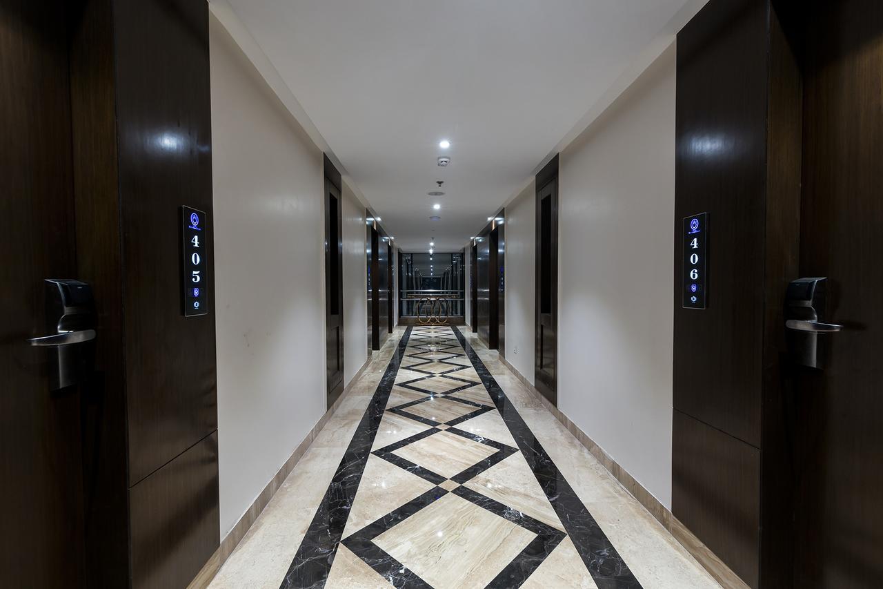 Hotel Saffron Crest Силигури Экстерьер фото